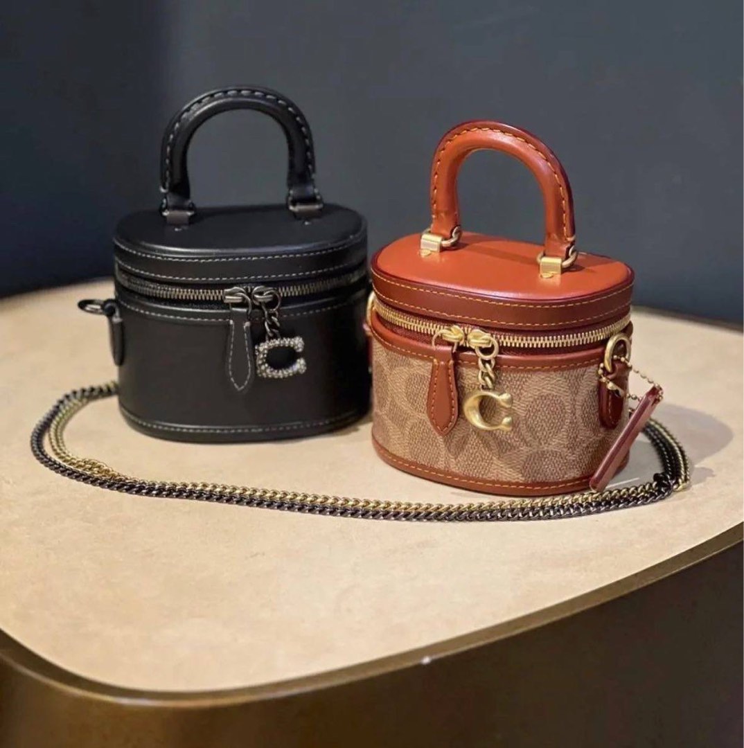 Coach trail 12 crossbody sling bag Women s Fashion Bags Wallets Cross body Bags on Carousell
