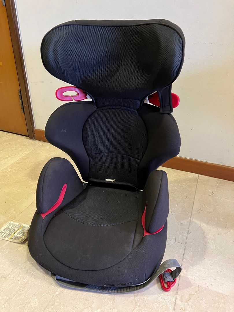 Combi booster seat clearance