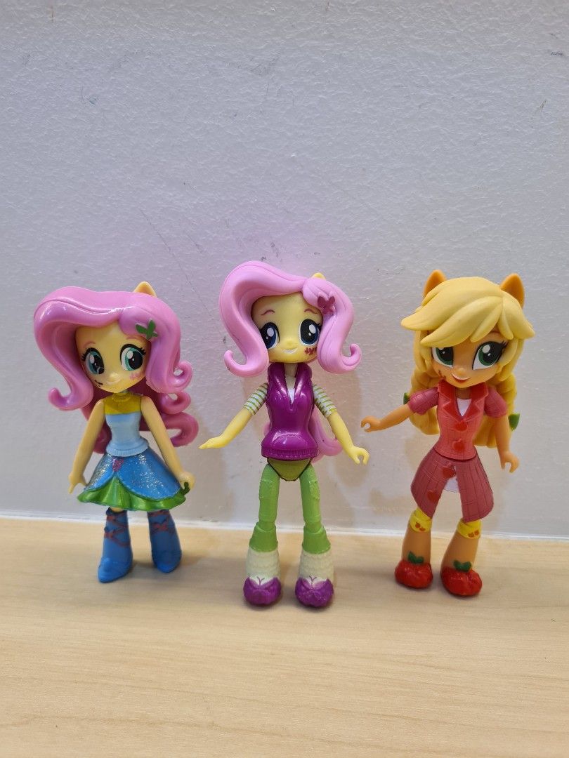 My Little Pony Equestria Girls Fashion Squad Fluttershy 