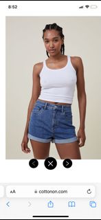 (Category: ) located in . Submitted by toomany.clothes (Listing ID 1269414906, Image 1). Description: .