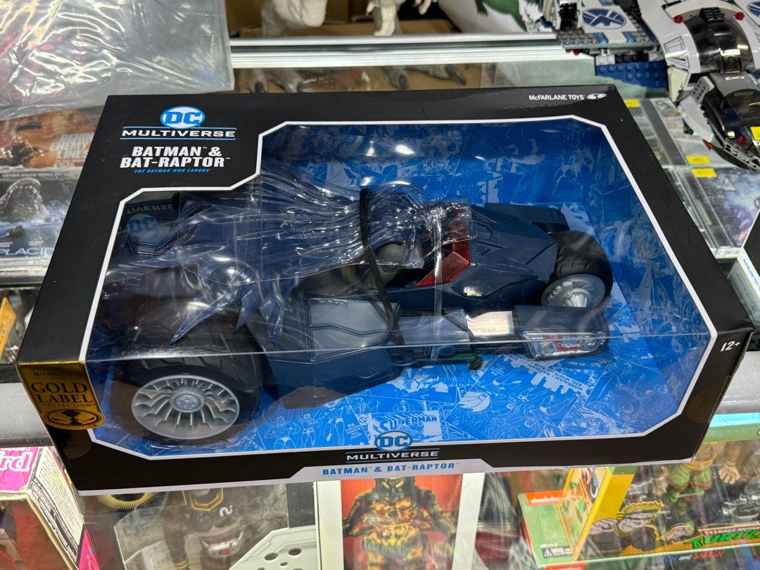 DCMcfarlane BATMAN & BAT-RAPTOR, Hobbies & Toys, Toys & Games on Carousell