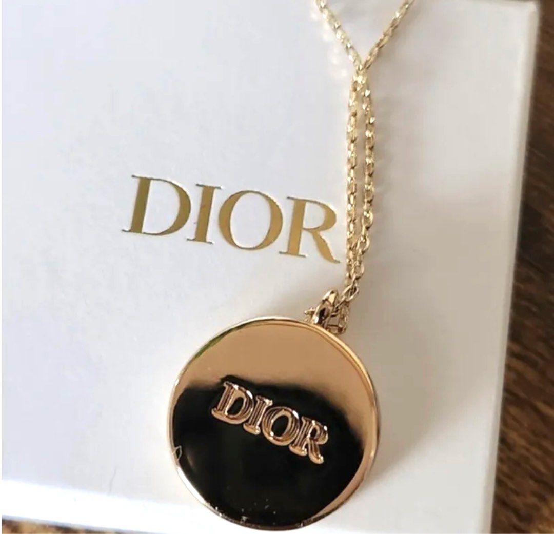 Vibeszn sale dior necklace