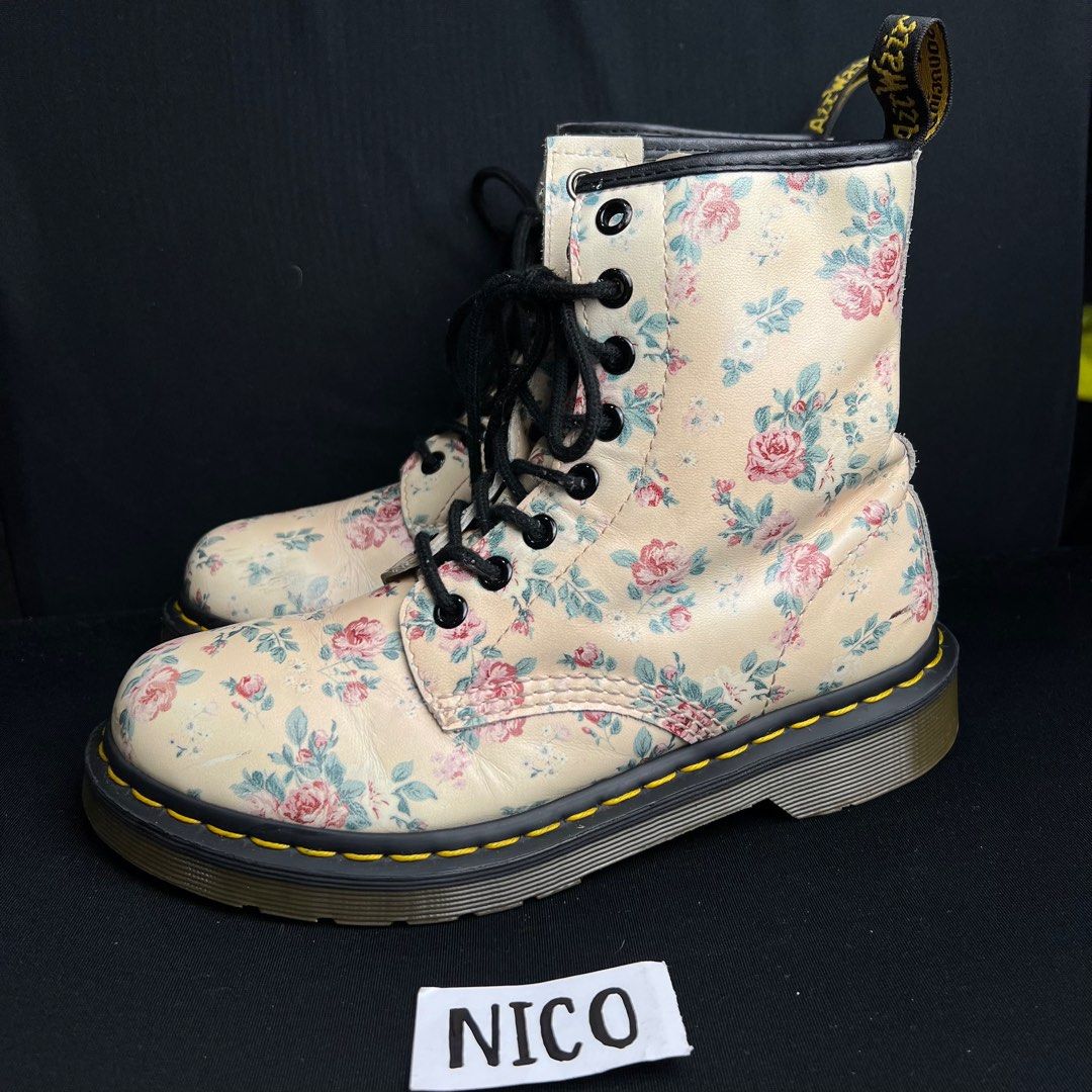 Dr. Martens 1460 Blush Pink Vintage Rose Floral 4UK Women s