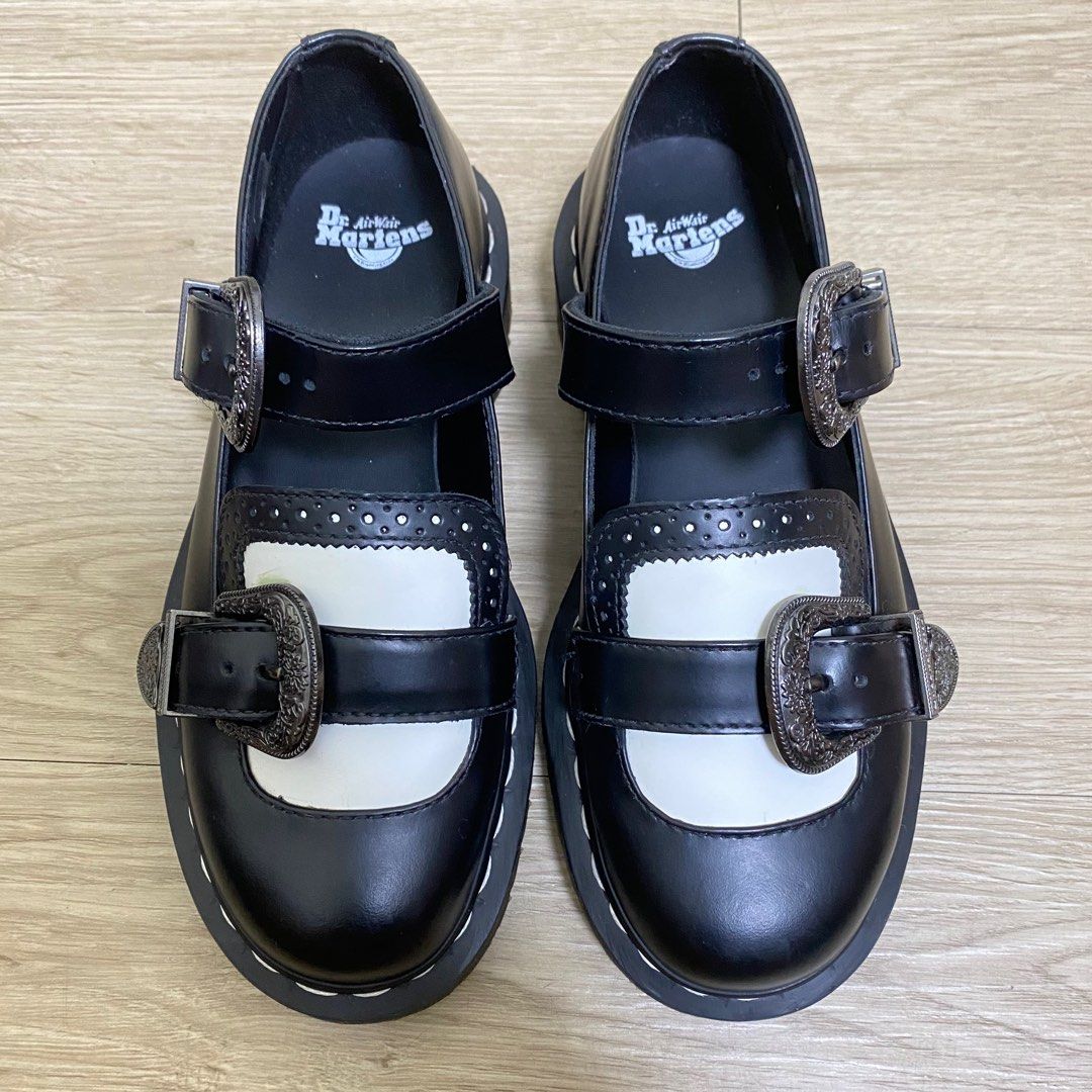 Dr discount martens mukai