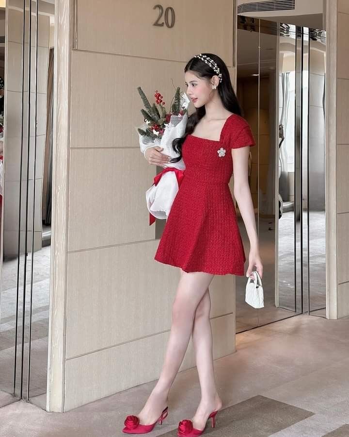 Red dress korean style hotsell