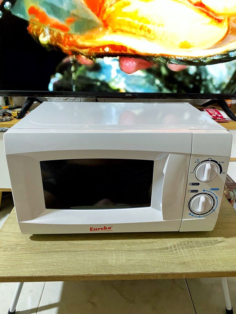 Eureka Microwave Oven EMO 20L (Like new), TV & Home Appliances, Kitchen