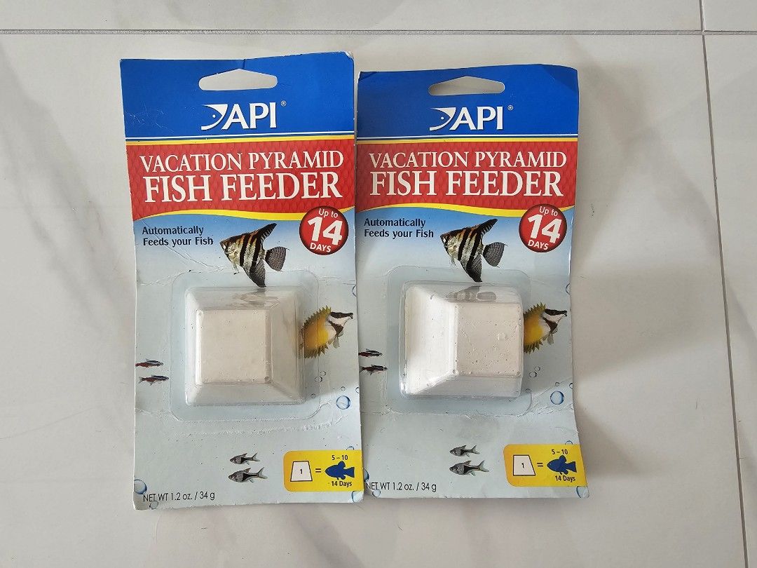 Fish feeder Pet Supplies Pet Food on Carousell