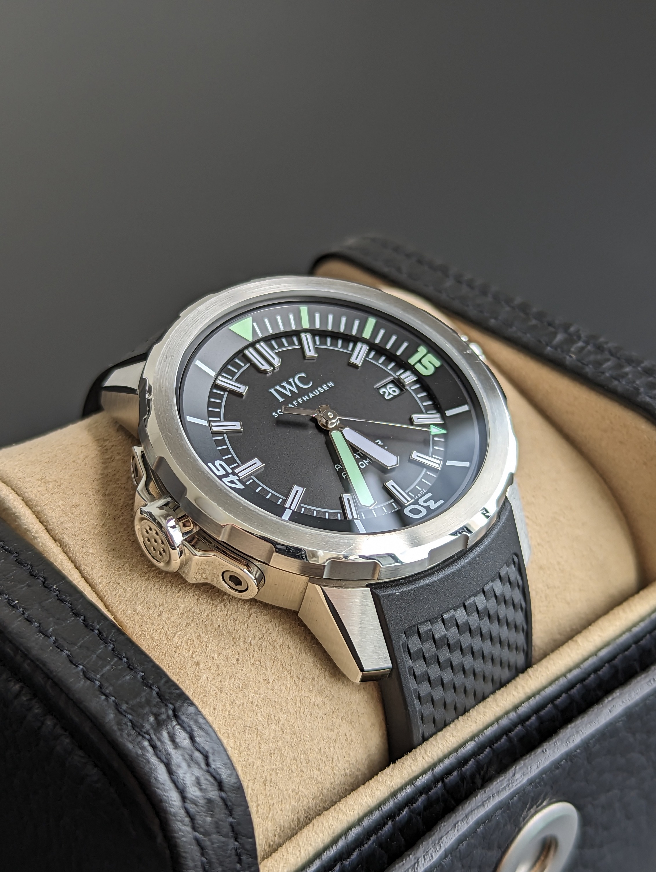 Iwc discount aquatimer iw329001
