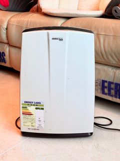 （分類：）位於 。 由 mrdennis 提交（商品編號 1269390142，圖片 1）。簡介： 。