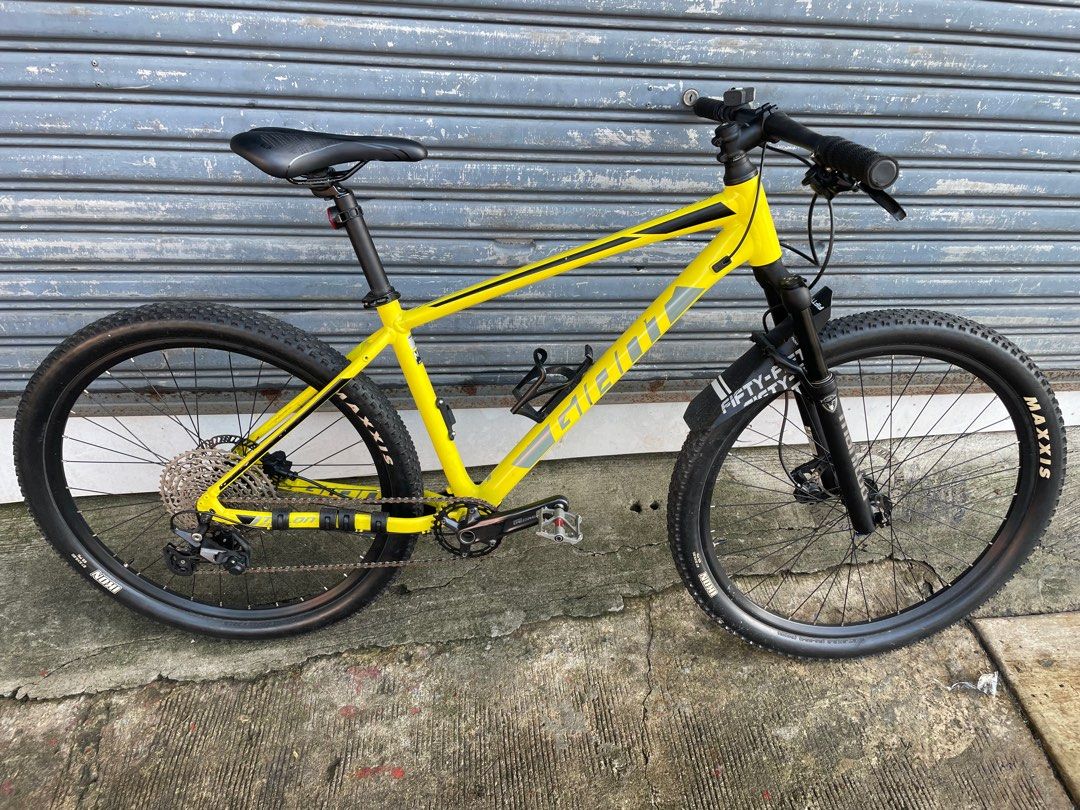 Giant talon 3 2019 yellow top