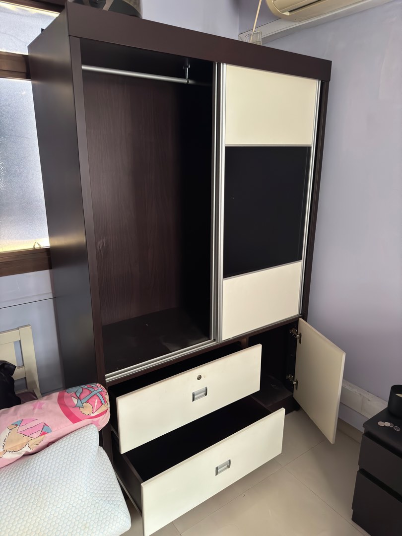 Giving Away Old Furniture For Free, Furniture & Home Living, Furniture