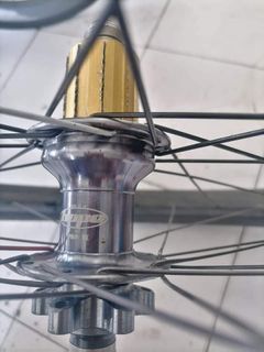 Hope pro 2 rear hub 32 holes made in uk
