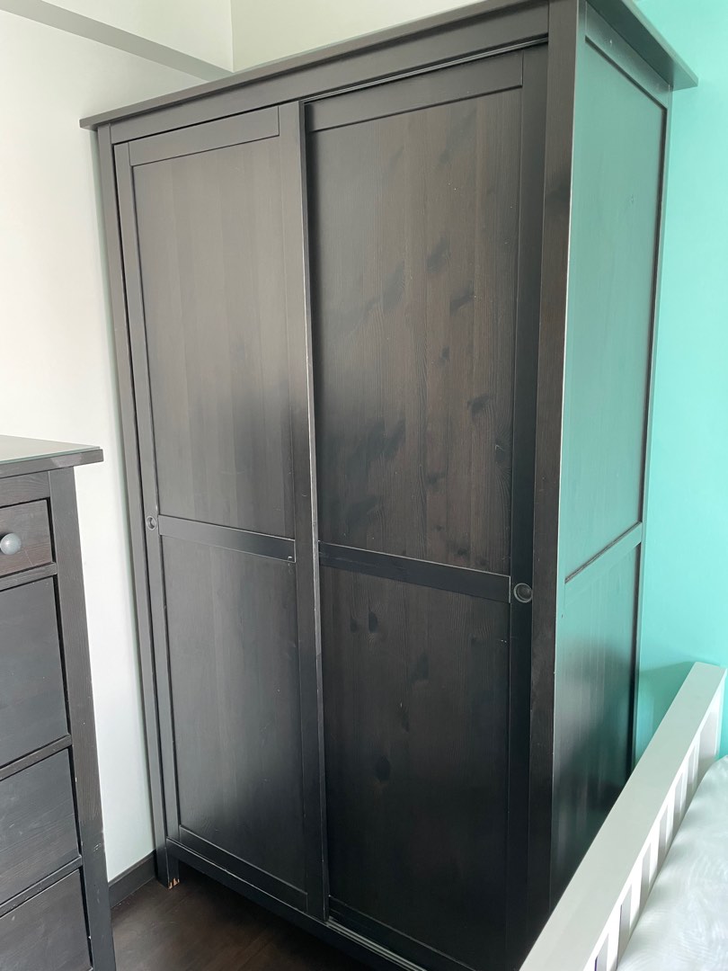 Hemnes wardrobe hot sale grey