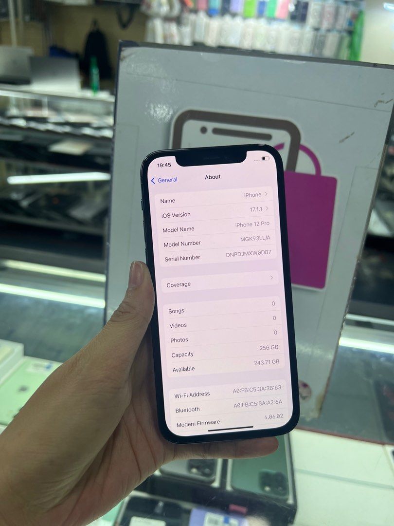 iphone 12 pro 256gb 2ndhand (Category: iPhone 12 Series) located in Cainta. Submitted by vine_gadget_shop (Listing ID 1269412019, Image 3). Description: iphone 12 pro 256gb 2ndhand openline us variant pick up store greenhills shopping center we accept trade in we accept credit card installment we do cod and door to door we ship nationwide for fast transaction call 09277368323 look for vine.