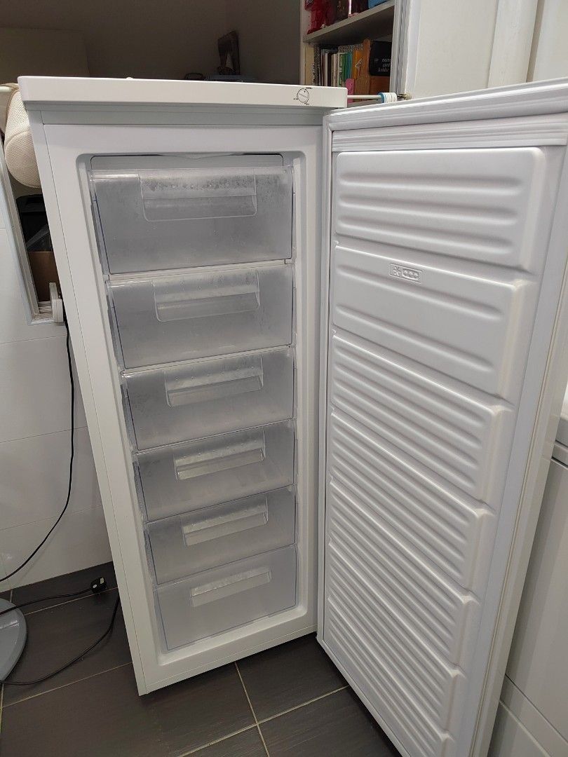 Khind Upright Freezer UF163, TV & Home Appliances, Kitchen Appliances