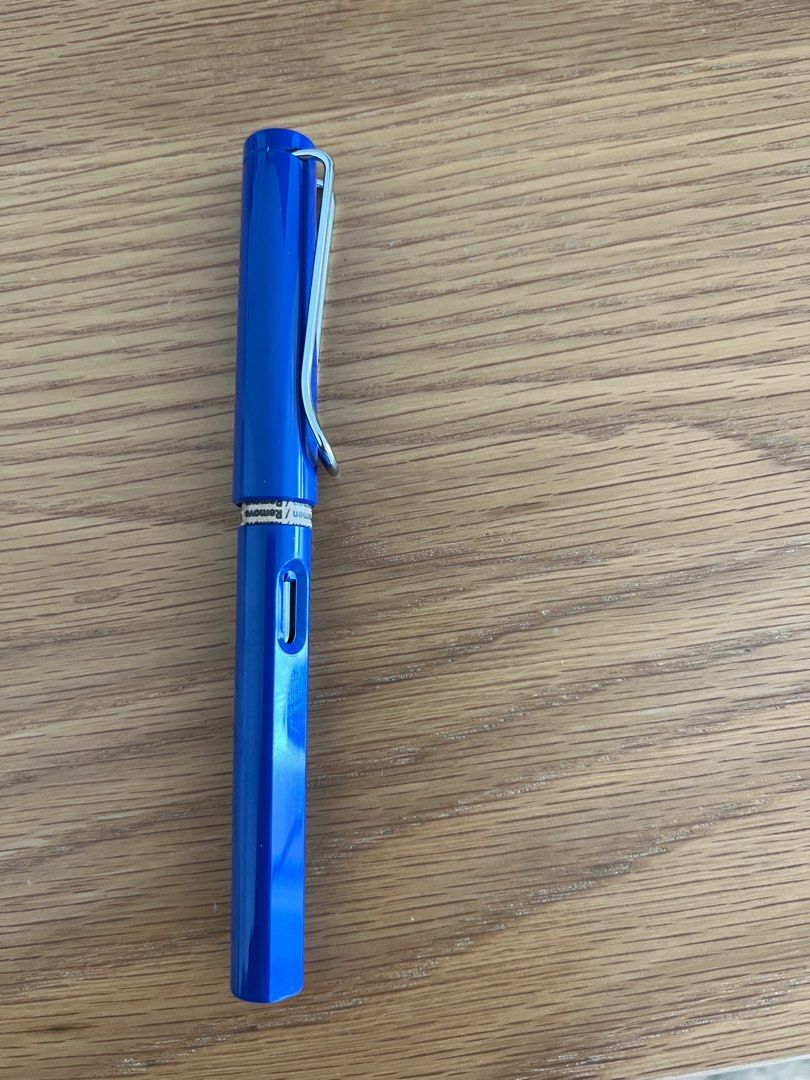 Lamy Safari blue fountain pen, 興趣及遊戲, 手作＆自家設計, 文具