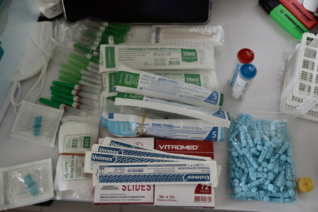 Medtech Phlebotomy Kit (Syringe, Test Tube, etc), Health & Nutrition ...