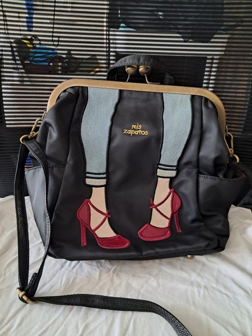 Zapatos sling bag sales
