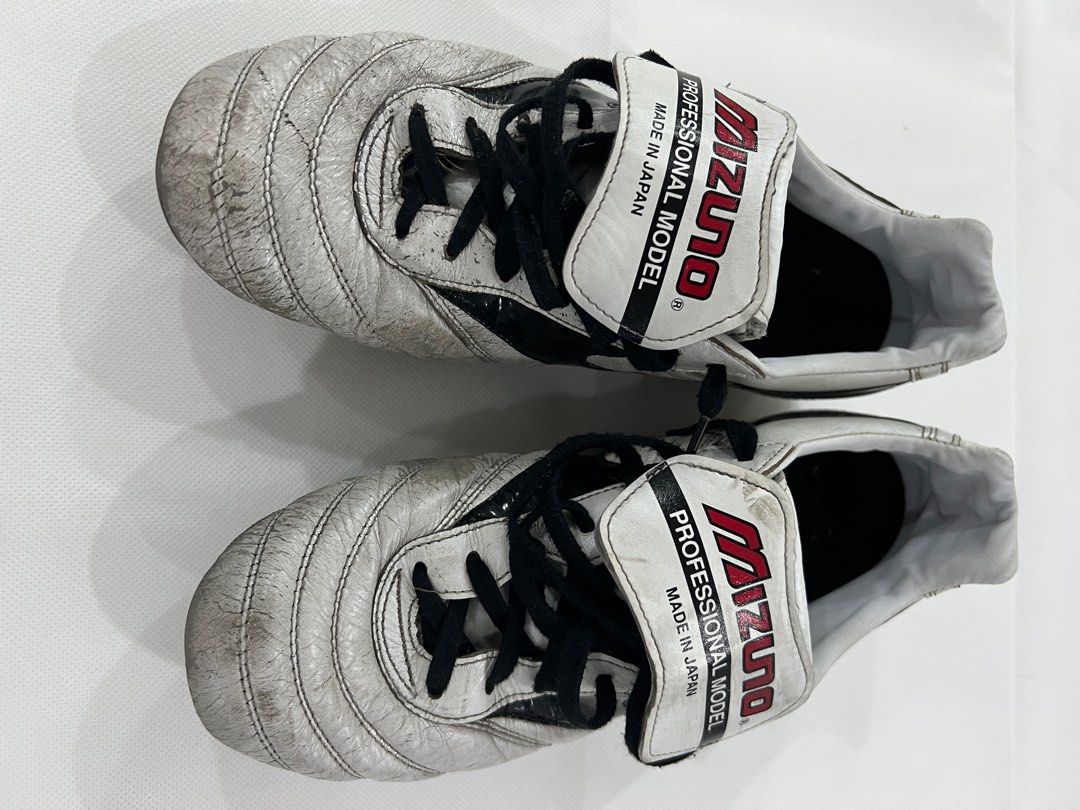 Mizuno outlet professional model