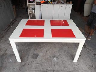 Modern  dining table