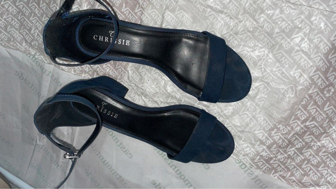Navy heels payless online