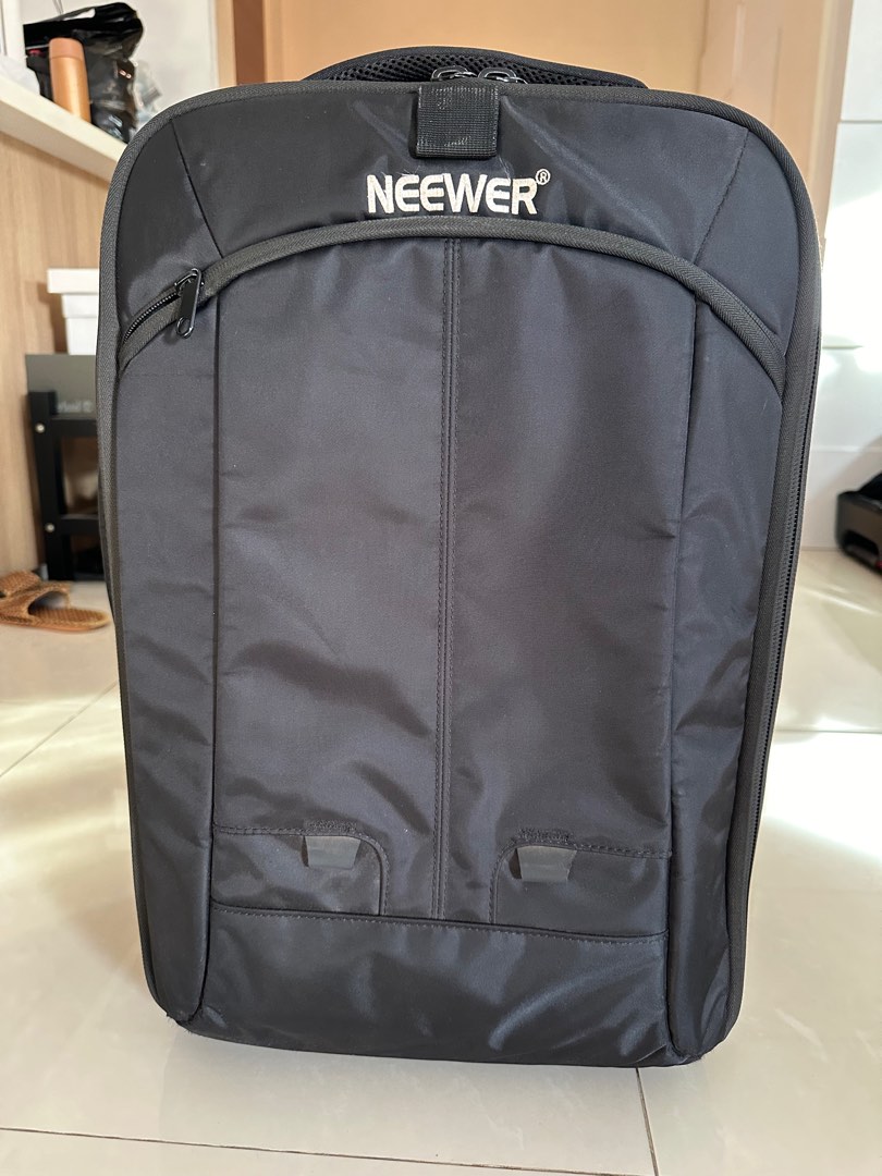 Neewer 2in1 Convertible Wheeled Camera Backpack Luggage Trolley Case