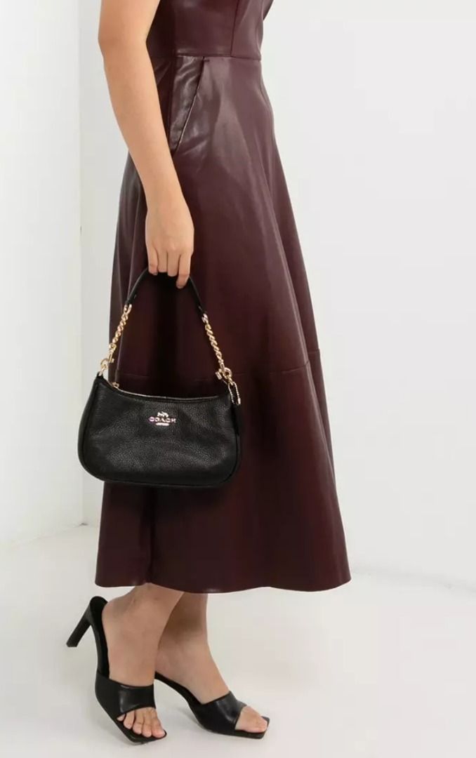Coach classic 2024 crossbody bag
