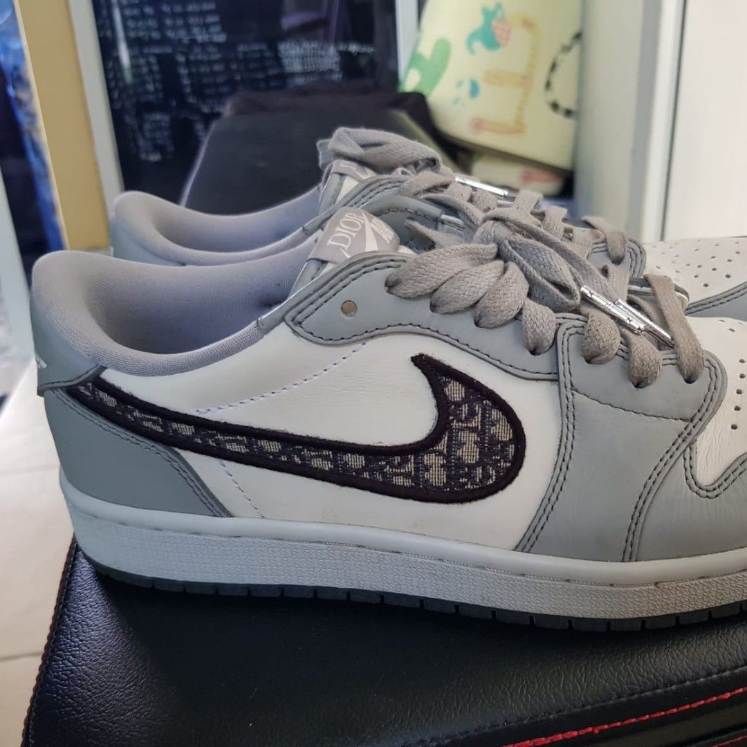 Nike christian dior Air dior jordan dior / gucci / louis vuitton, Fesyen Pria, Sepatu , Sneakers 