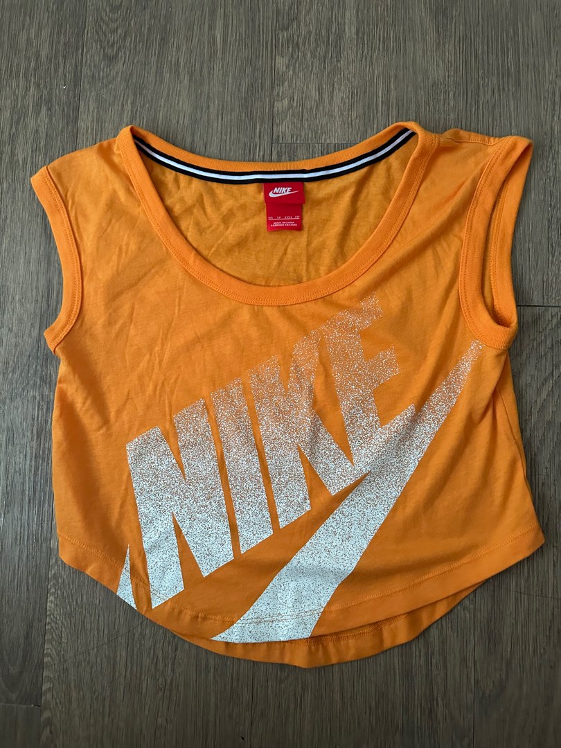 Gold nike crop top new arrivals