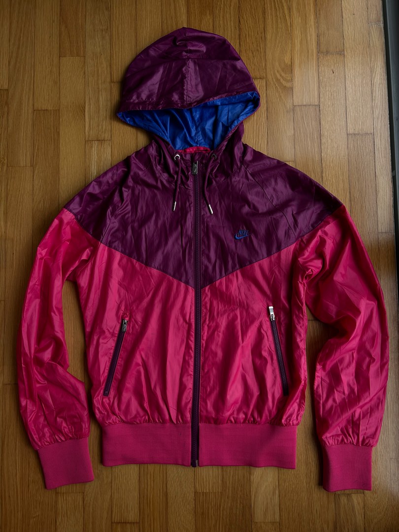 Red nike sales running jacket