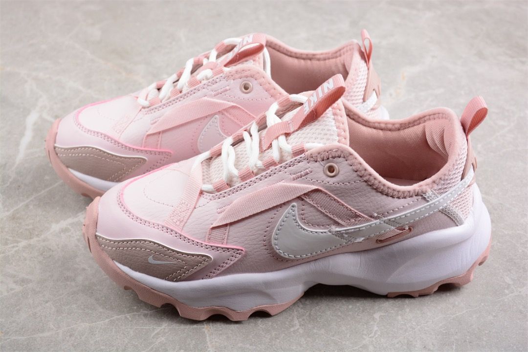 Nike TC 7900 Pink white shoes Euro 36 40 Women s Fashion