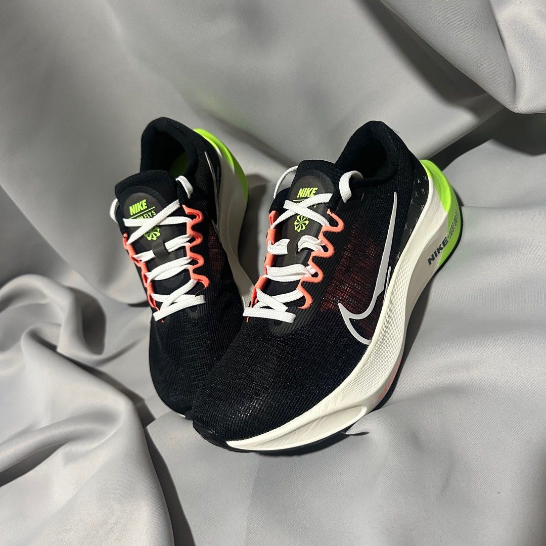 Nike zoom top fly size 8