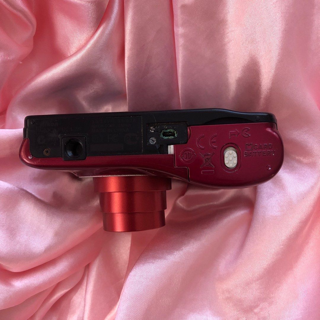 Nikon Coolpix L28 (LENS ERROR), Photography, Cameras on Carousell
