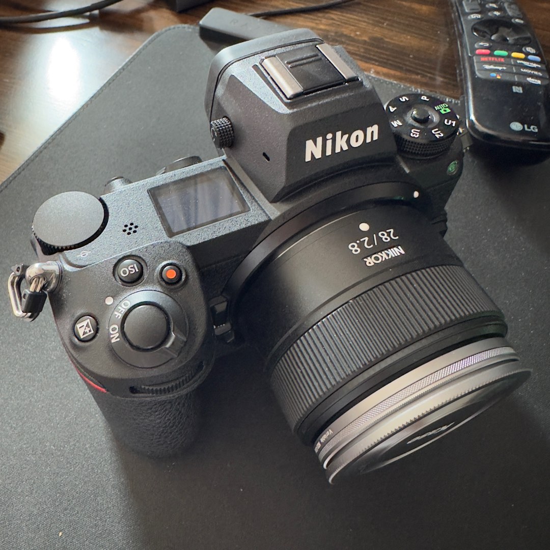 Nikon Z6 II Shutter count only 340+ !!!, Photography, Cameras on Carousell