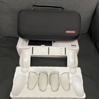 Nintendo Switch Skull & Co NeoGrip MaxCarry Case OLED White Bundle Set - NSW Skull Co Neo Grip Max Carry