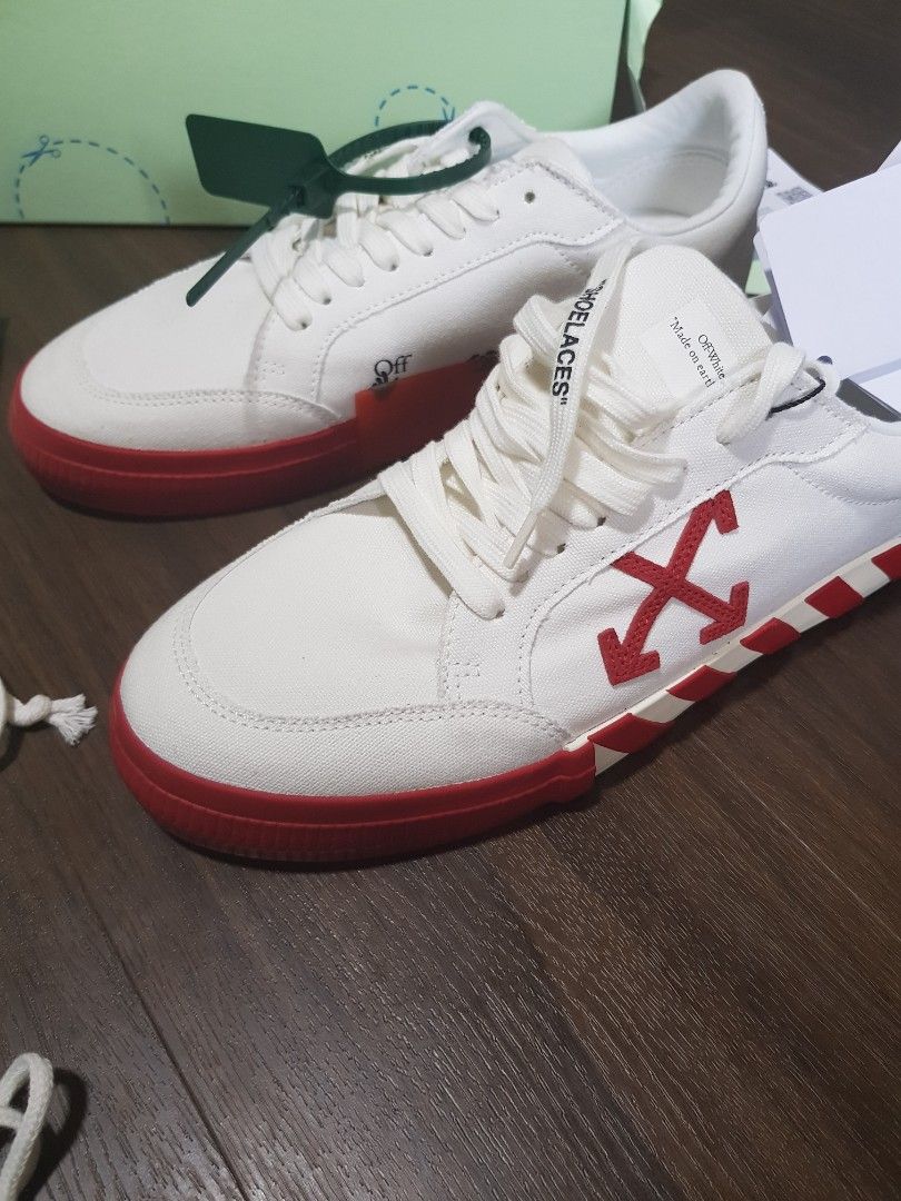Vulcanized low top off white shop