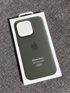 Original Apple Silicone Case for iPhone 14 Pro-Olive