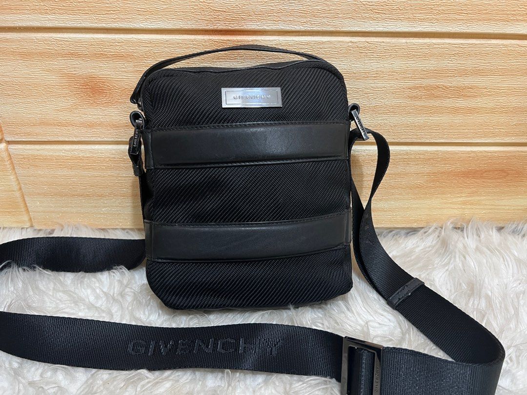 Givenchy discount crossbody men's