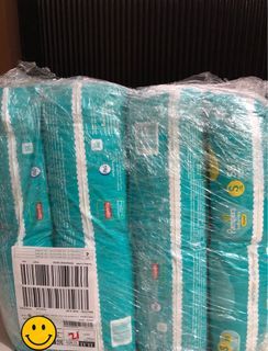 PAMPERS SMALL TAPED 116pcs FREE wet wipes
