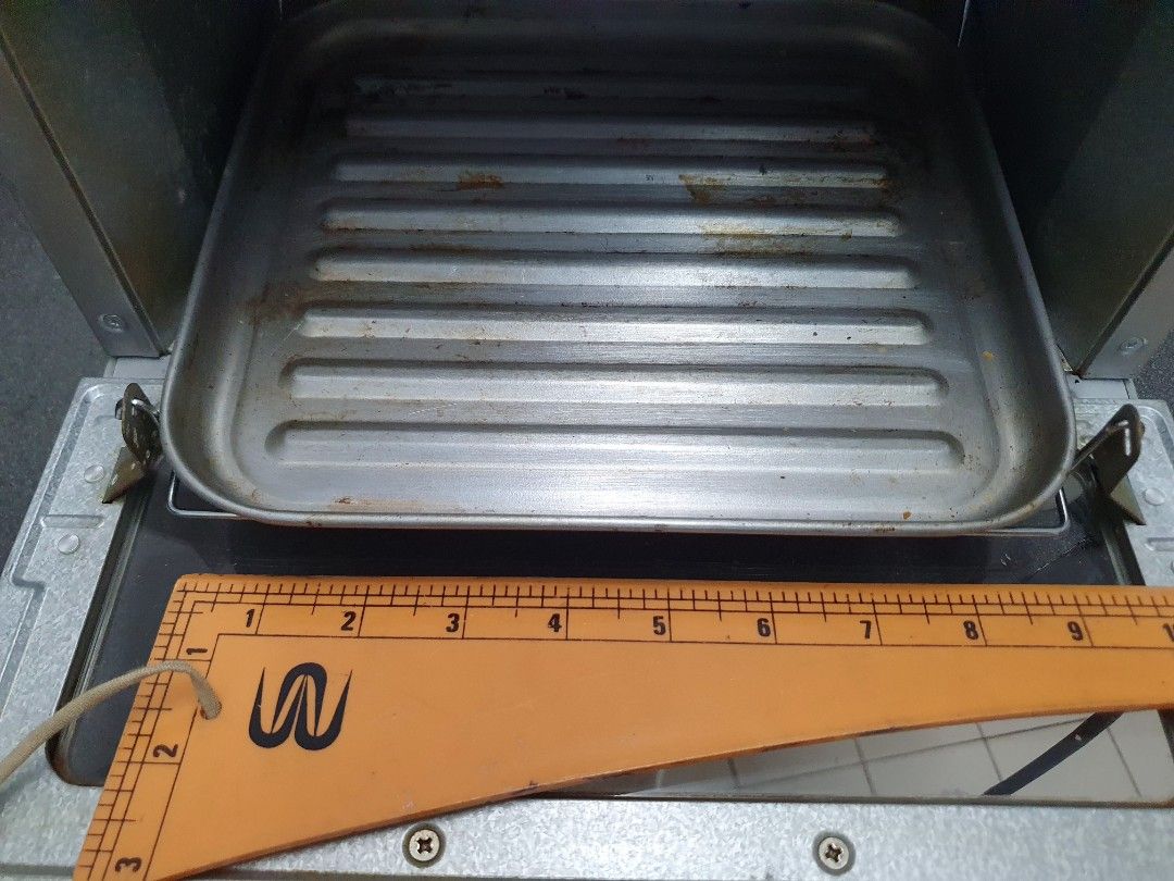 Panasonic oven toast (M'sia plug), TV & Home Appliances, Kitchen