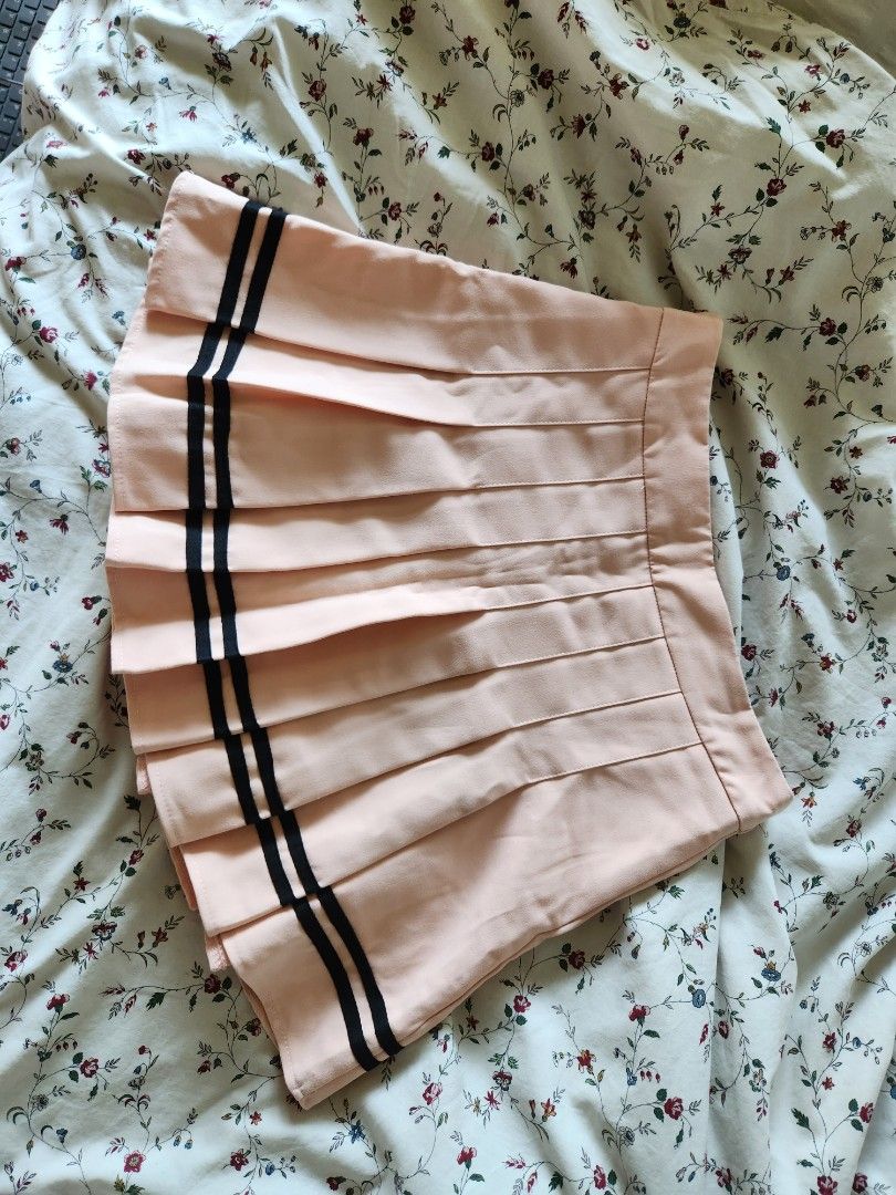 Peachy Pink Pleated Mini Skirt