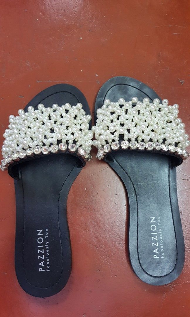 Pazzion Pearly sandals Women s Fashion Footwear Sandals on