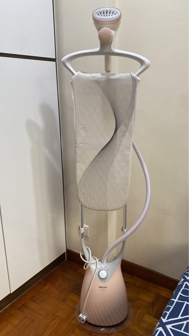 Philips ComfortTouch Garment Steamer GC552, TV & Home Appliances, Irons