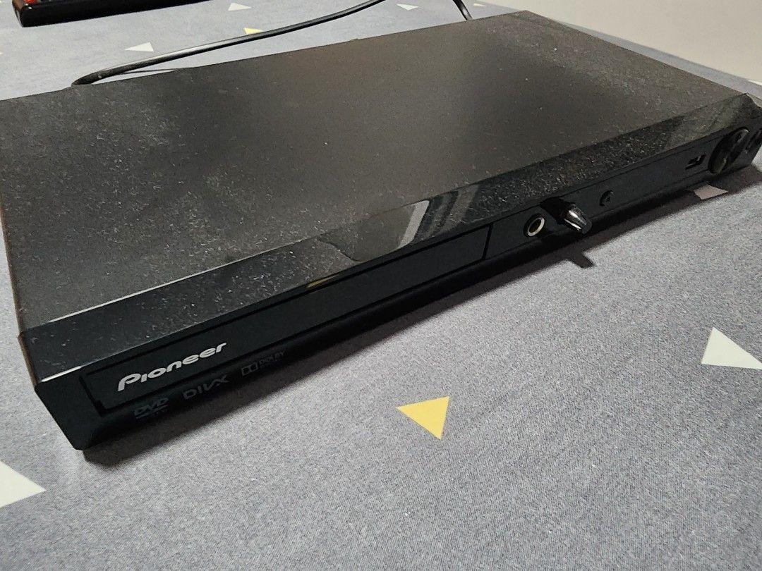 Pioneer DVD player DV2042K, TV & Home Appliances, TV & Entertainment, BluRay & Media Players on