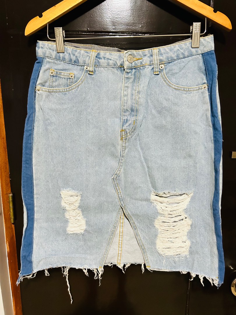 Pomelo Ripped Denim Skirt, Women's Fashion, Bottoms, Skirts on Carousell