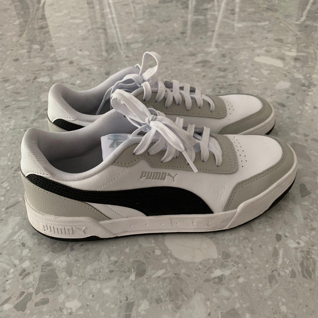 Puma Caracal Women Sneakers