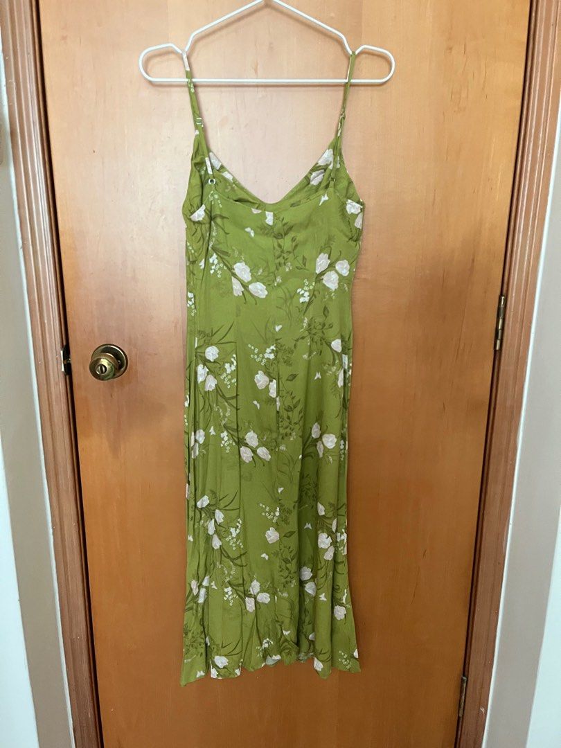 green emerald velvet dress Rent The Breslin Metallic Green Midi Dress By Reformation main image 1