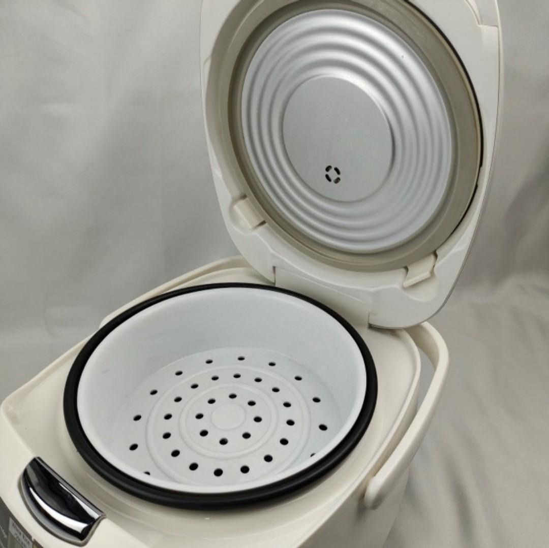 Rice Cooker / Magic Com HITACHI RZVMC10Y Multi Cooking Model,540w 1