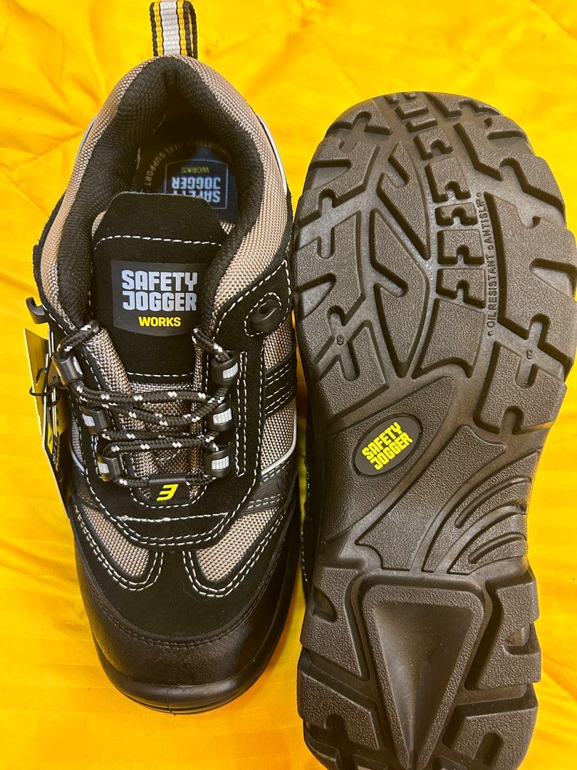 Safety jogger discount composite toe cap