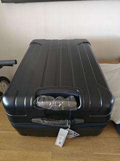 (Category: ) located in . Submitted by milkshake06 (Listing ID 1269322652, Image 1). Description: .